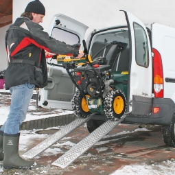 Alu-Auffahrschienen (Paar) LxB 2000x260 mm, Höhe 60 mm, Tragkraft 2000 kg pro Paar