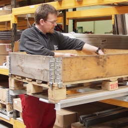 Auszug für Palettenregale, Stecksystem, für Europaletten BxT 800x1200 mm